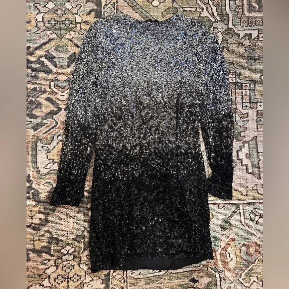 retrofete Sequins Ombre Nikki Party Mini Dress in Silver & Black - Picture 2 of 4